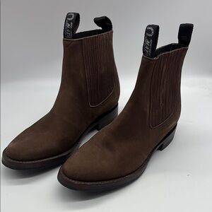 Mata brown faux leather Chelsea boots